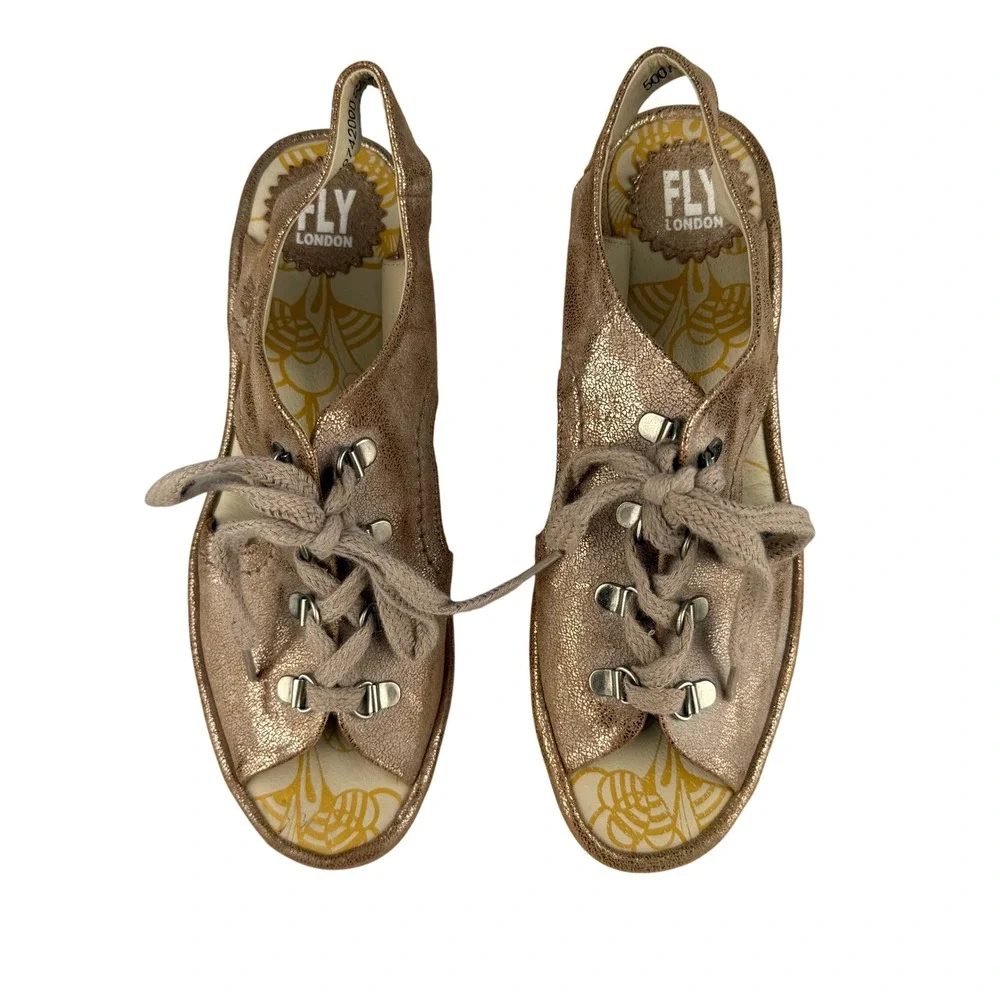 Fly London Women's 39 Metallic‎ Rose Gold Lace Wedge Sandals Leather EU 39